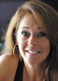 Mindy Lee